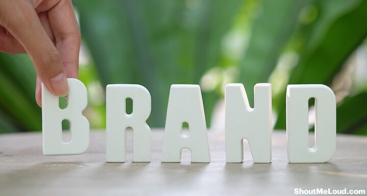Turn-Blog-Into-A-Popular-Brand