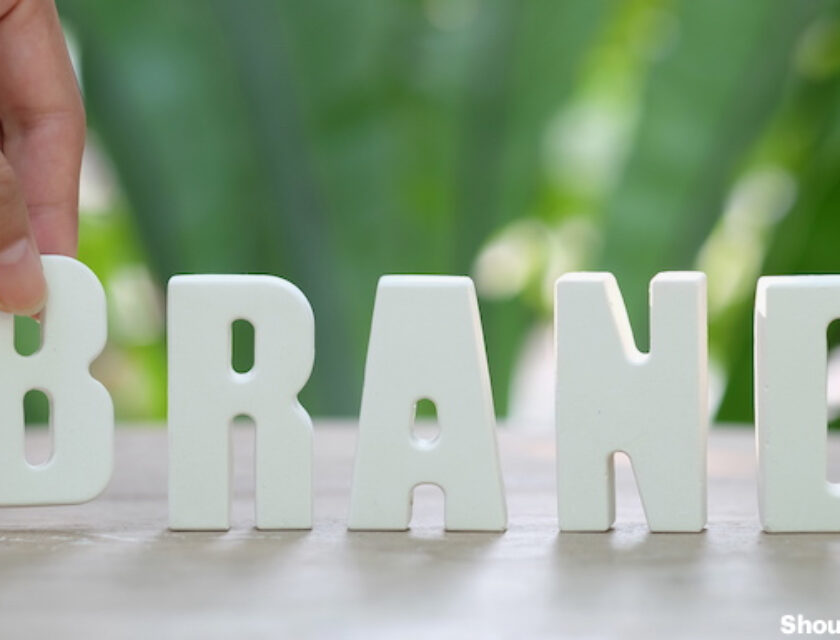 Turn-Blog-Into-A-Popular-Brand